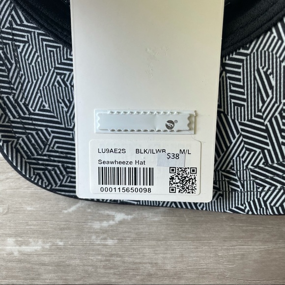 M/L Lululemon Seawheeze Hat - Picture 7 of 7